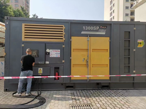 多文镇500KW发电机组冬季应该配多大的启动电瓶？